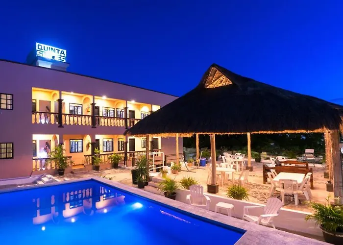 Quinta Suites