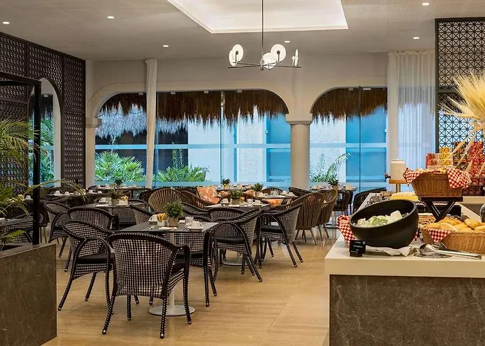 Grand Palladium Colonial Riviera Maya, All Inclusive Resort